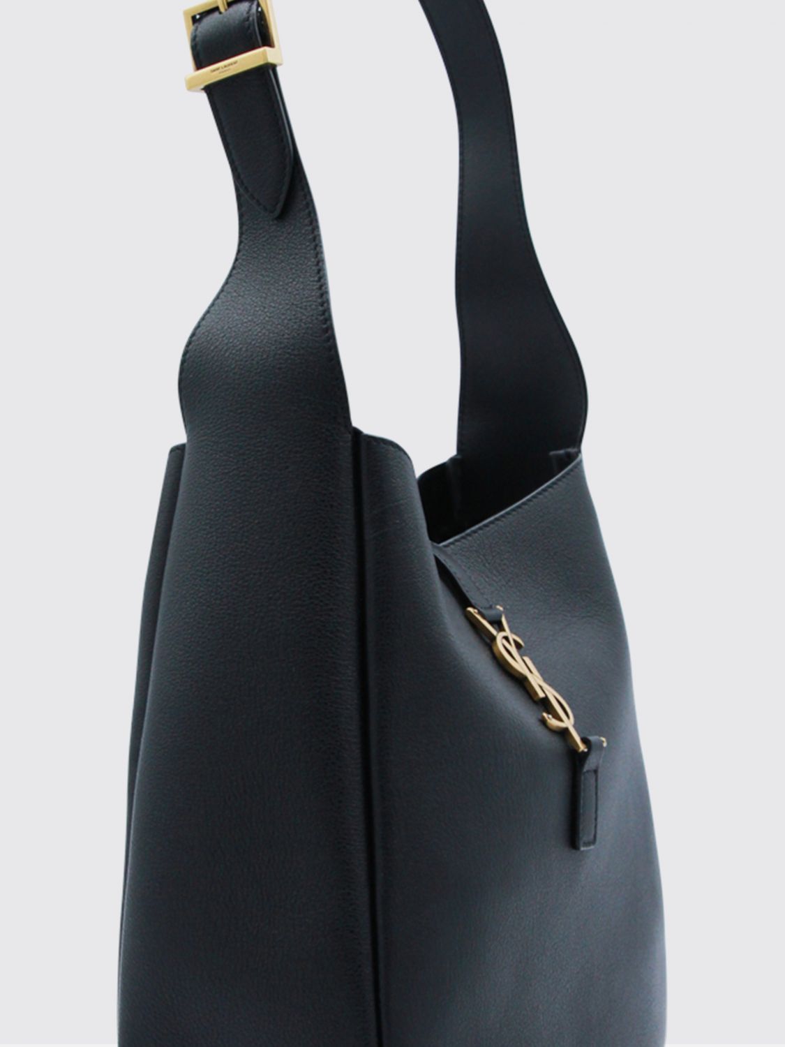 woman's mini bag