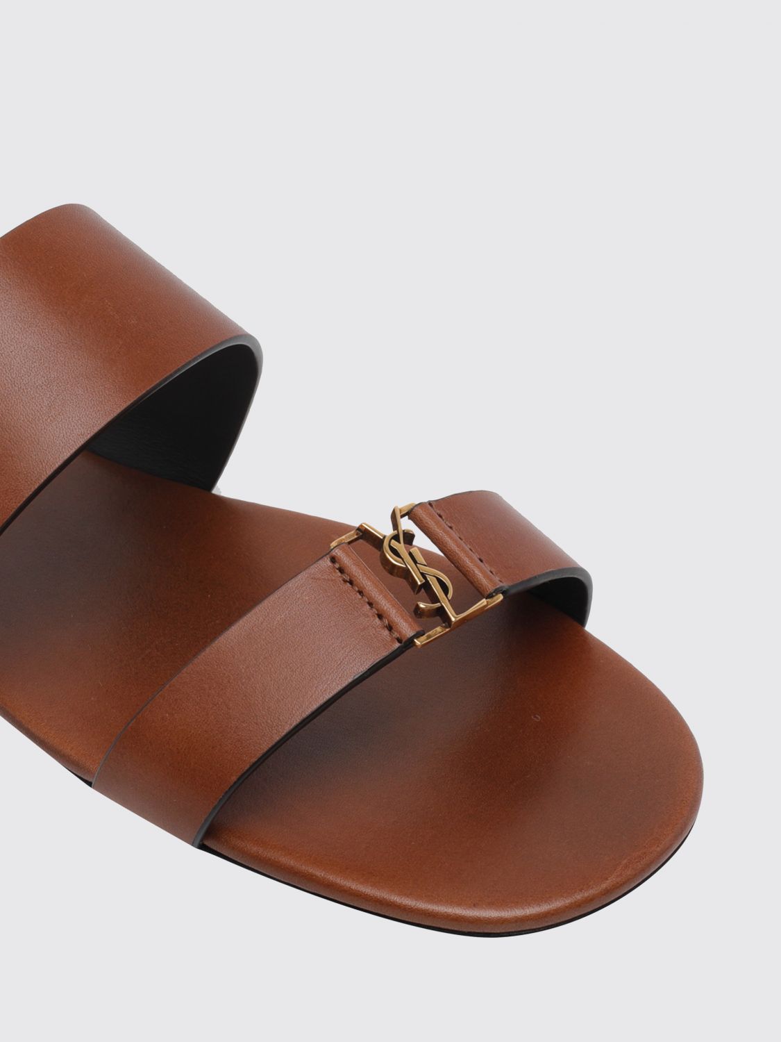 woman's heeled sandal