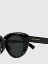woman's sunglasses