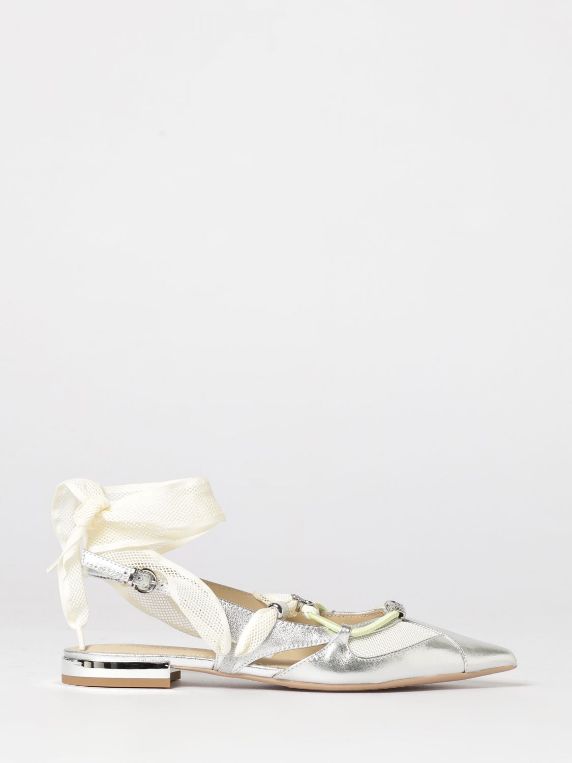 woman's ballet flat