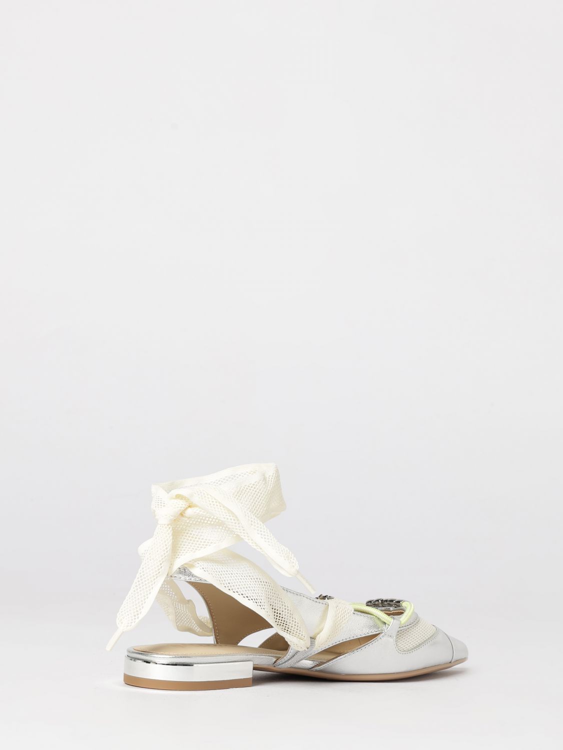 woman's ballet flat