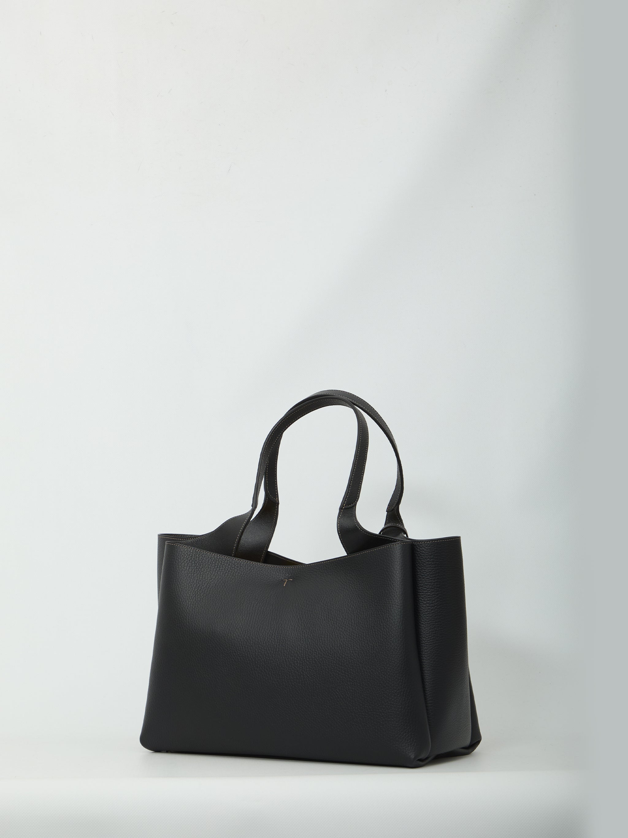 tod's medium leather bag
