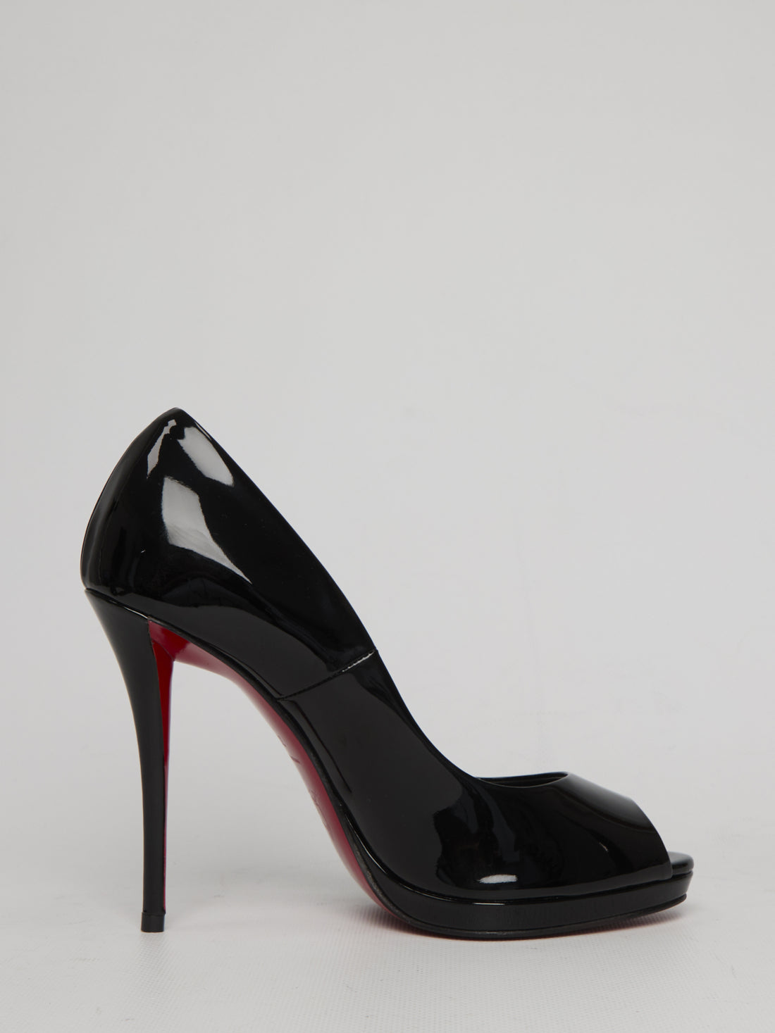 CHRISTIAN LOUBOUTIN 36 lady z pumps 