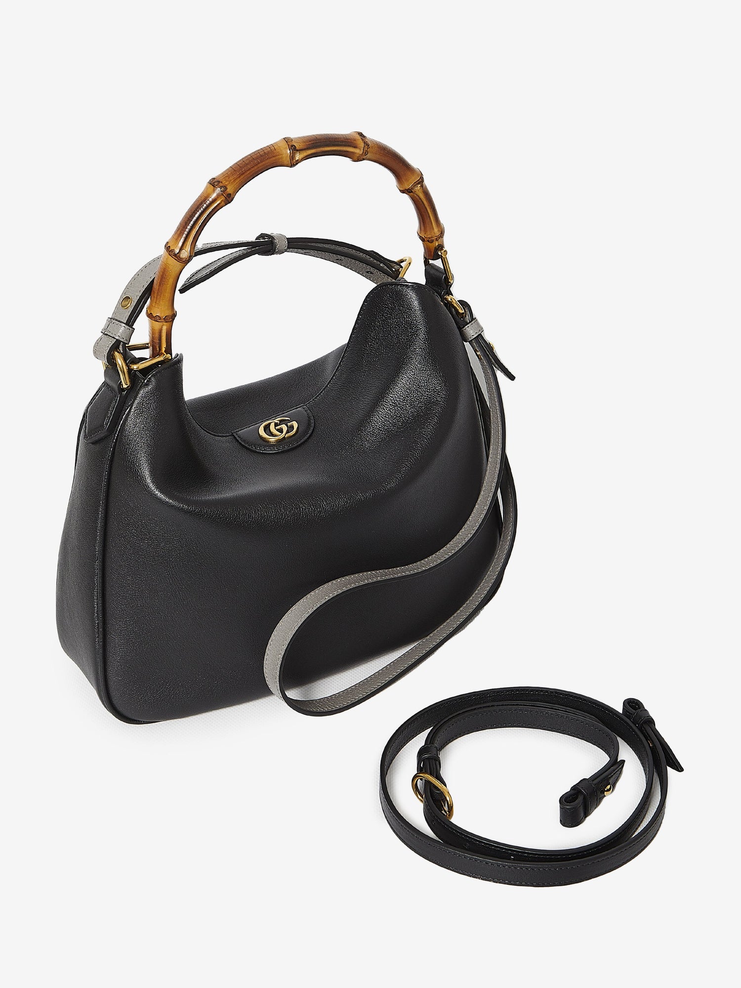 GUCCI OS gucci diana medium shoulder bag