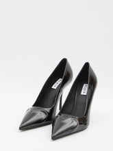 ALAIA 36 black patent pumps 