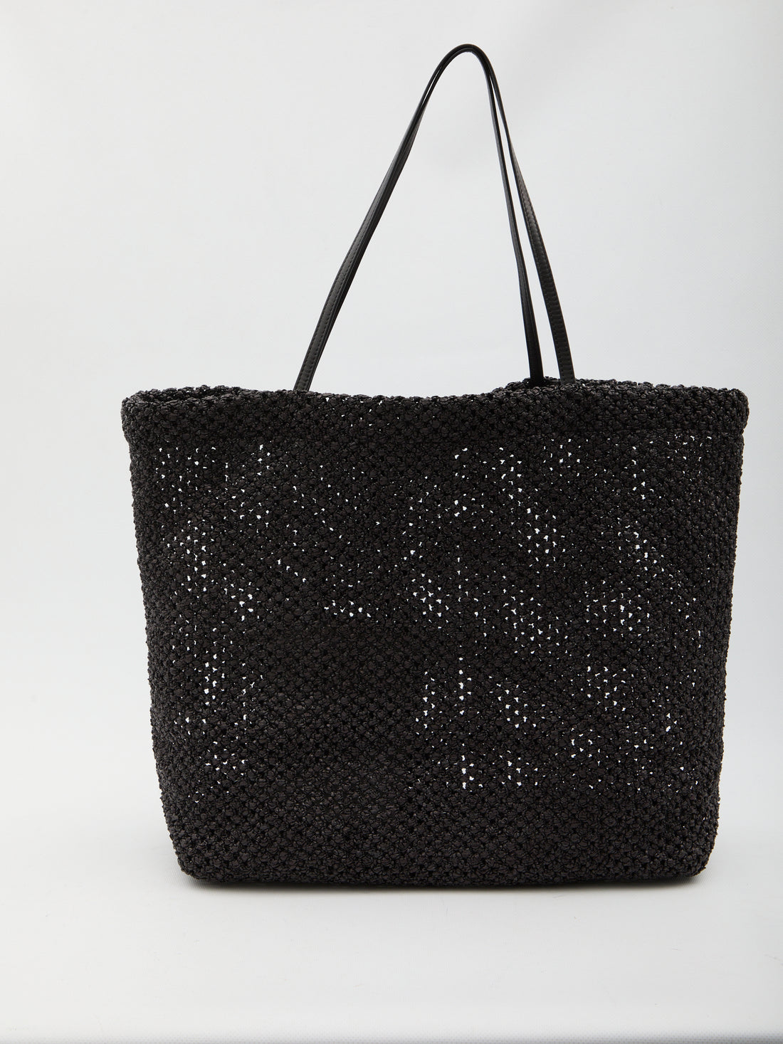 THE ROW OS black barn tote bag in raffia