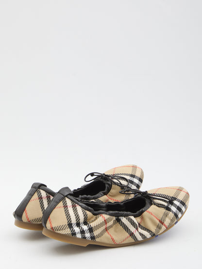BURBERRY 36 fawn check ballet flats