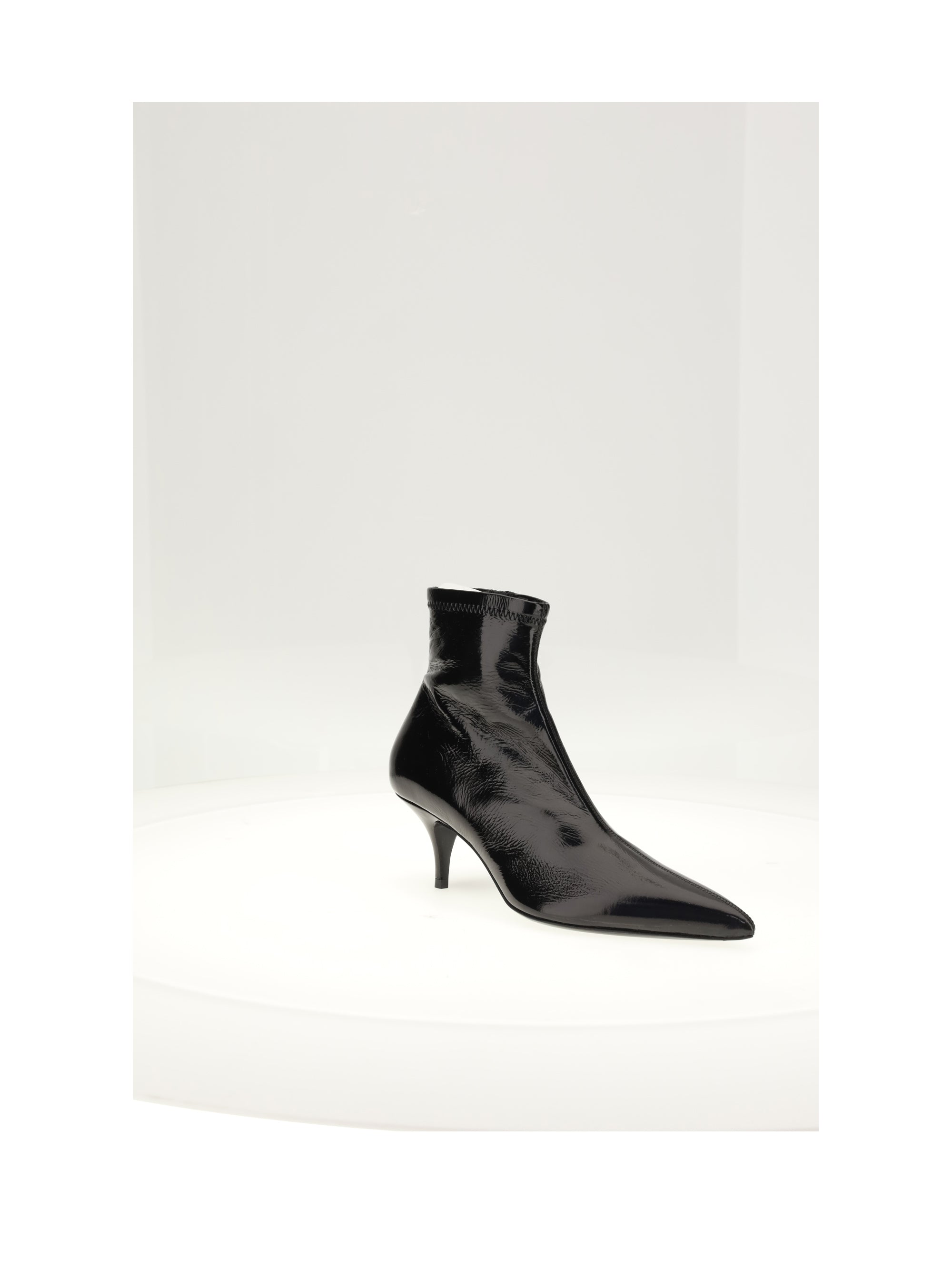 fitted boot 60