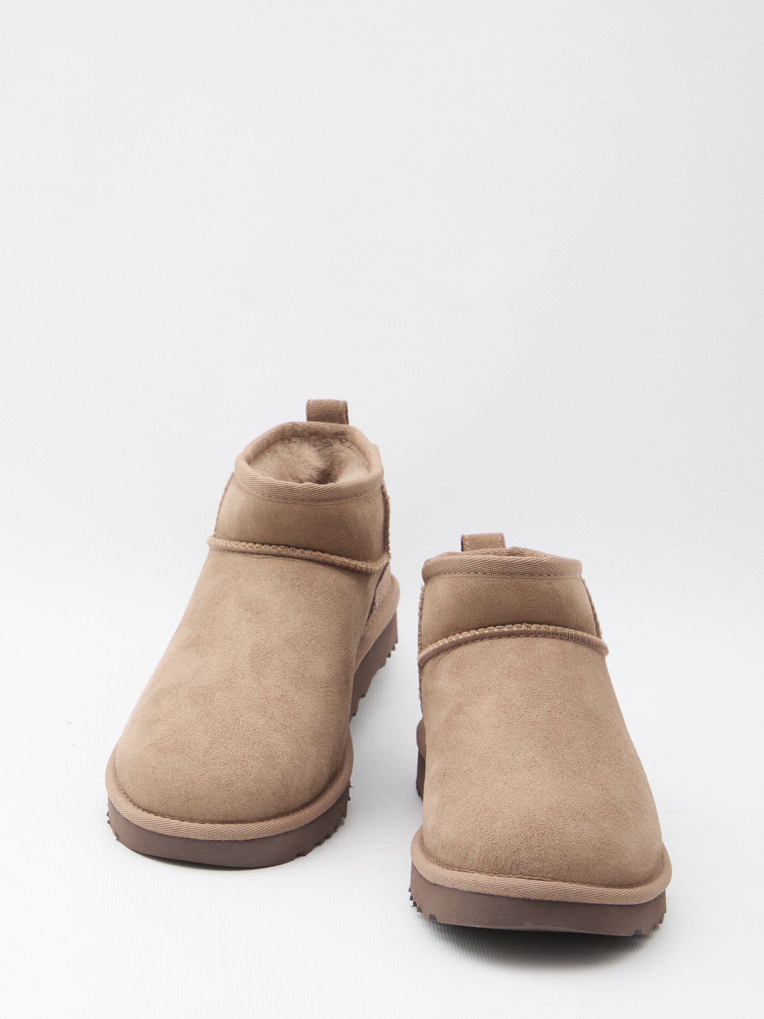 UGG 10 classic ultra mini ugg 