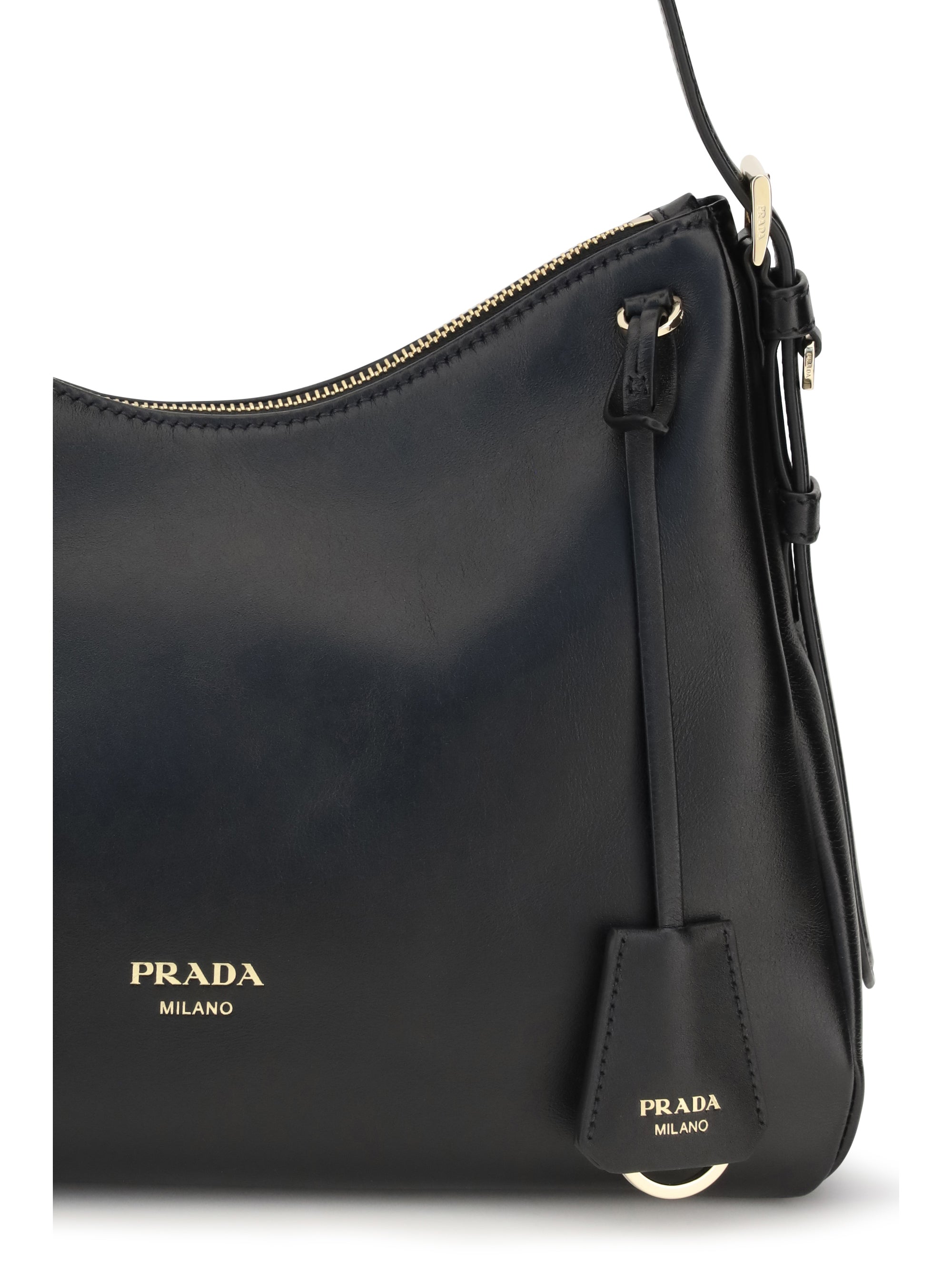 shoulder bag in leather