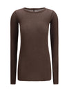 long-sleeved t-shirt