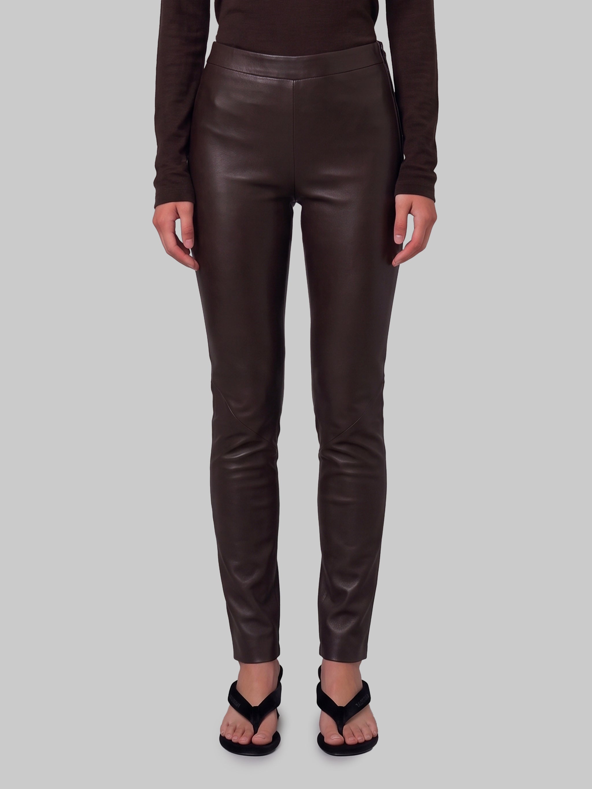 roche coffee bean leggings
