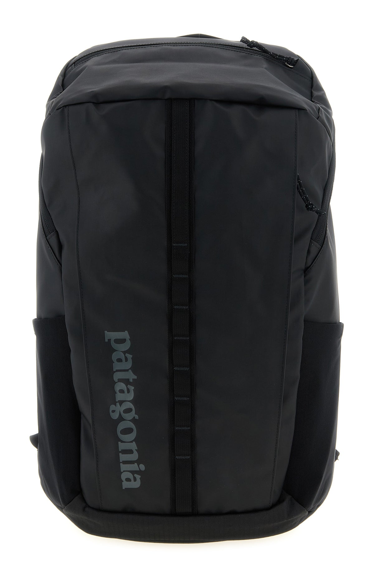water-repellent and abrasion-resistant polyester ripstop black hole® pack back