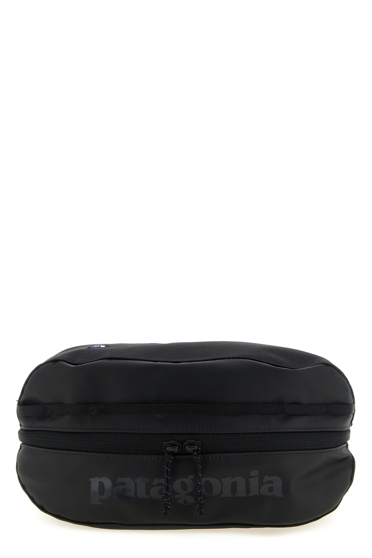 the patagonia black hole cube organizer bag