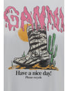 western t-shirt with cowboy boots