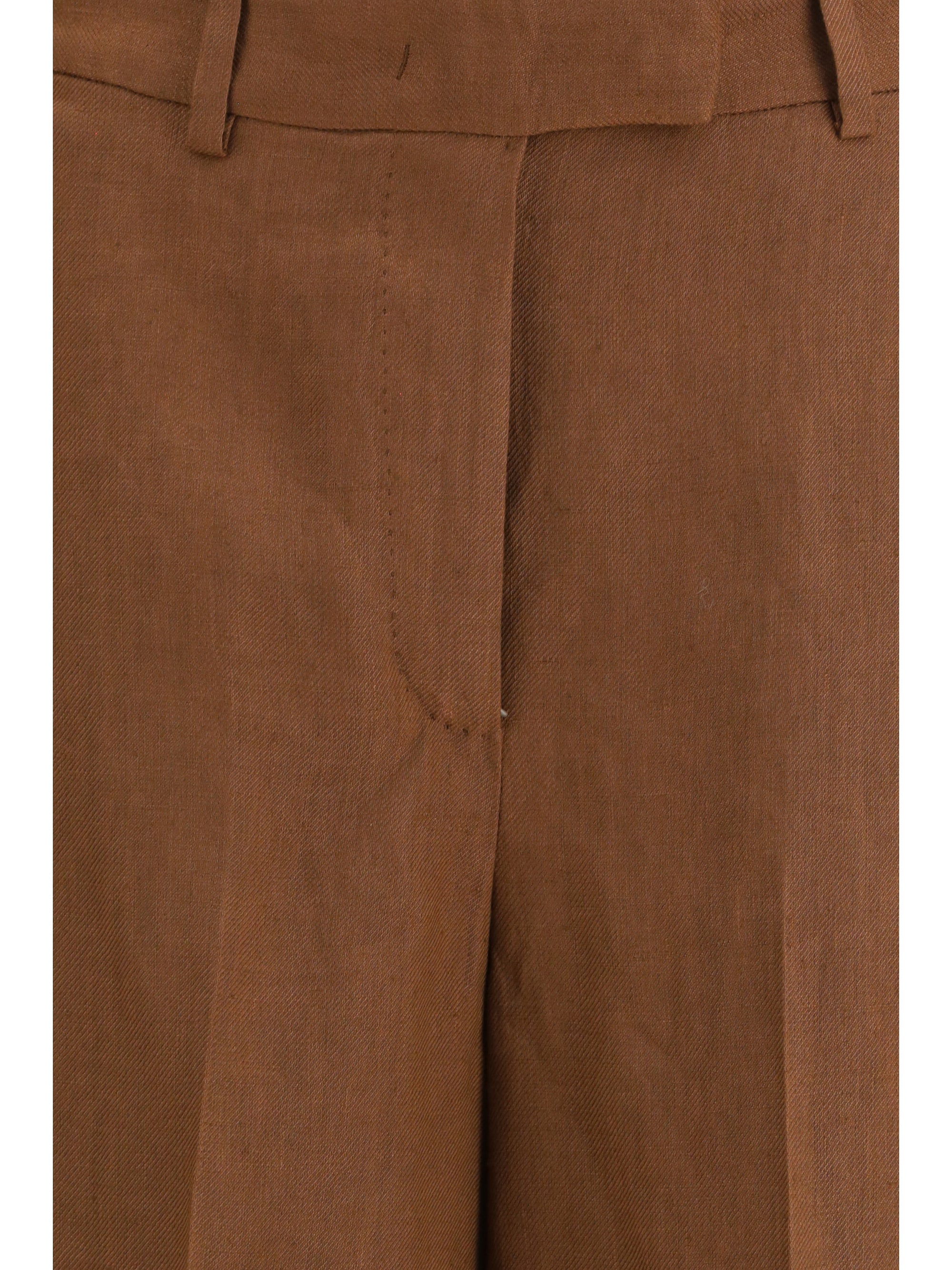 straight-leg bermuda shorts in twill with pleats