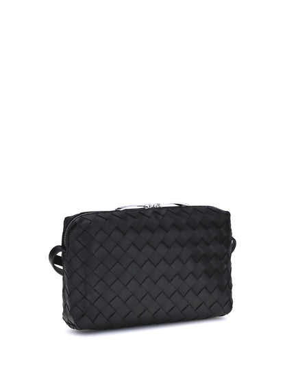 iconic intreccio shoulder bag