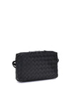 iconic intreccio shoulder bag