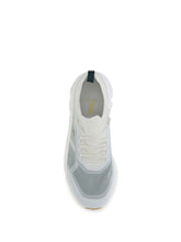 ON 5 cloud 6 versa sneakers