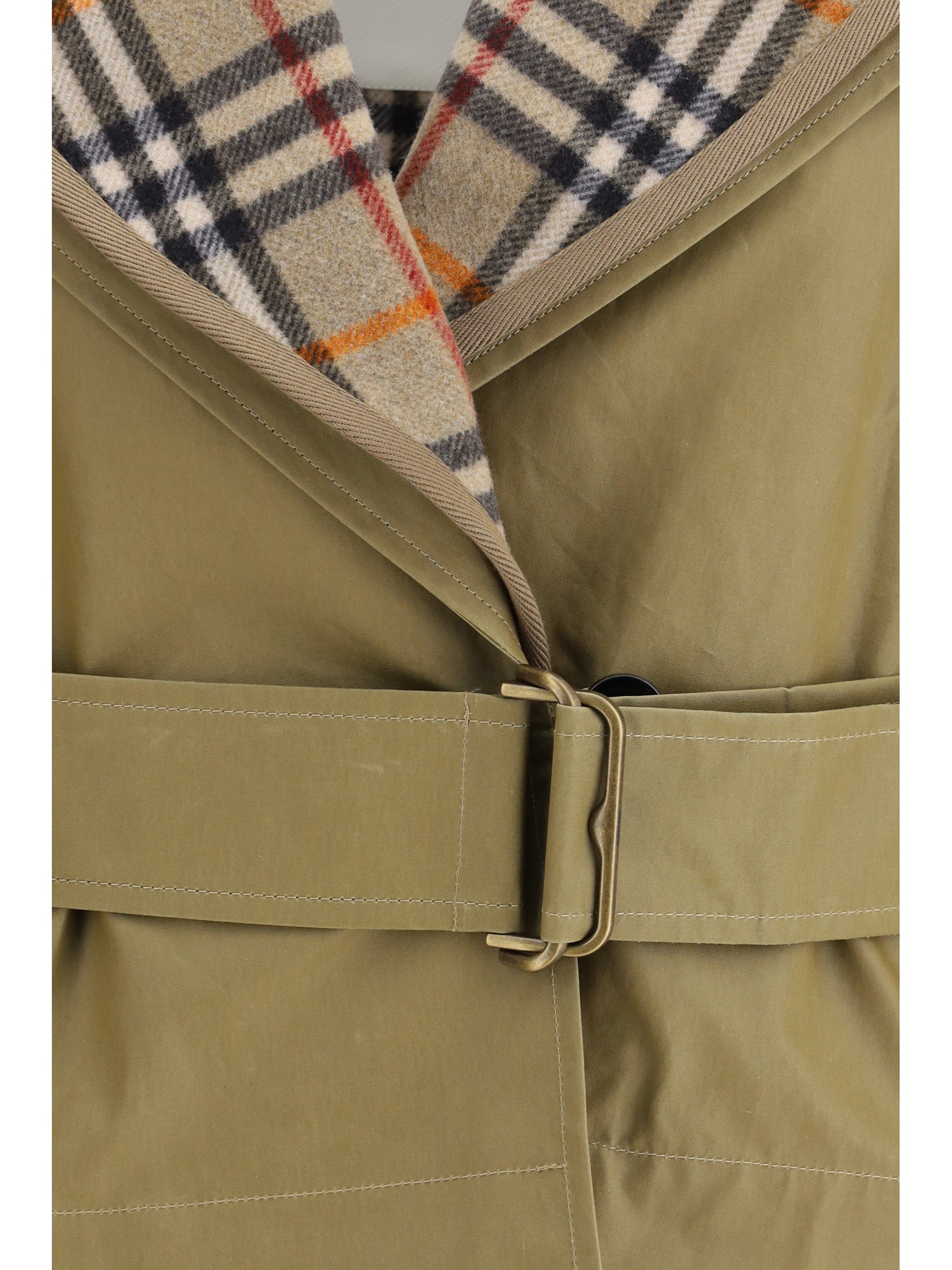 BURBERRY 6 cropped cotton jacket with check quilting