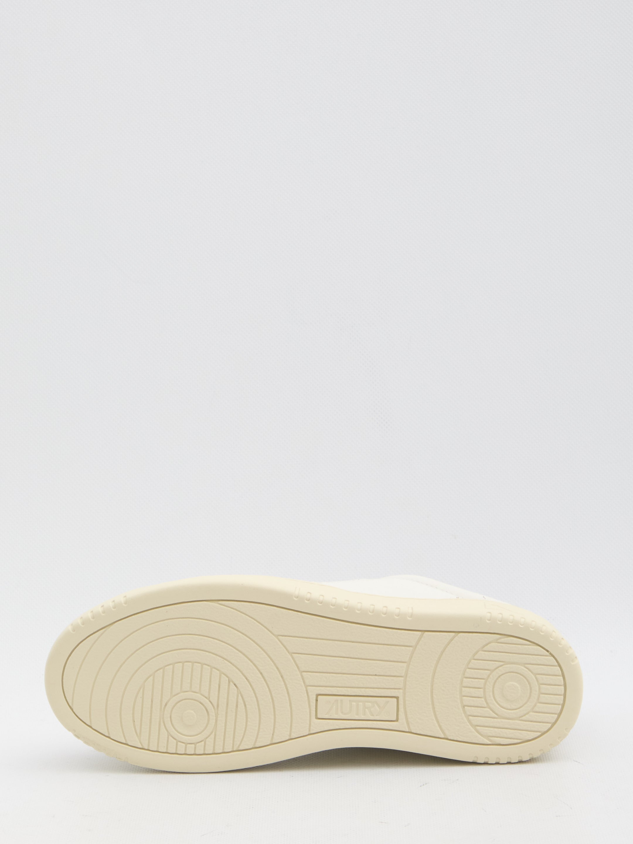 AUTRY 36 medalist low sneakers