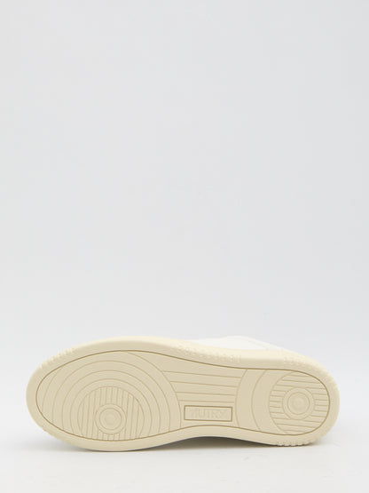 AUTRY 36 medalist low sneakers