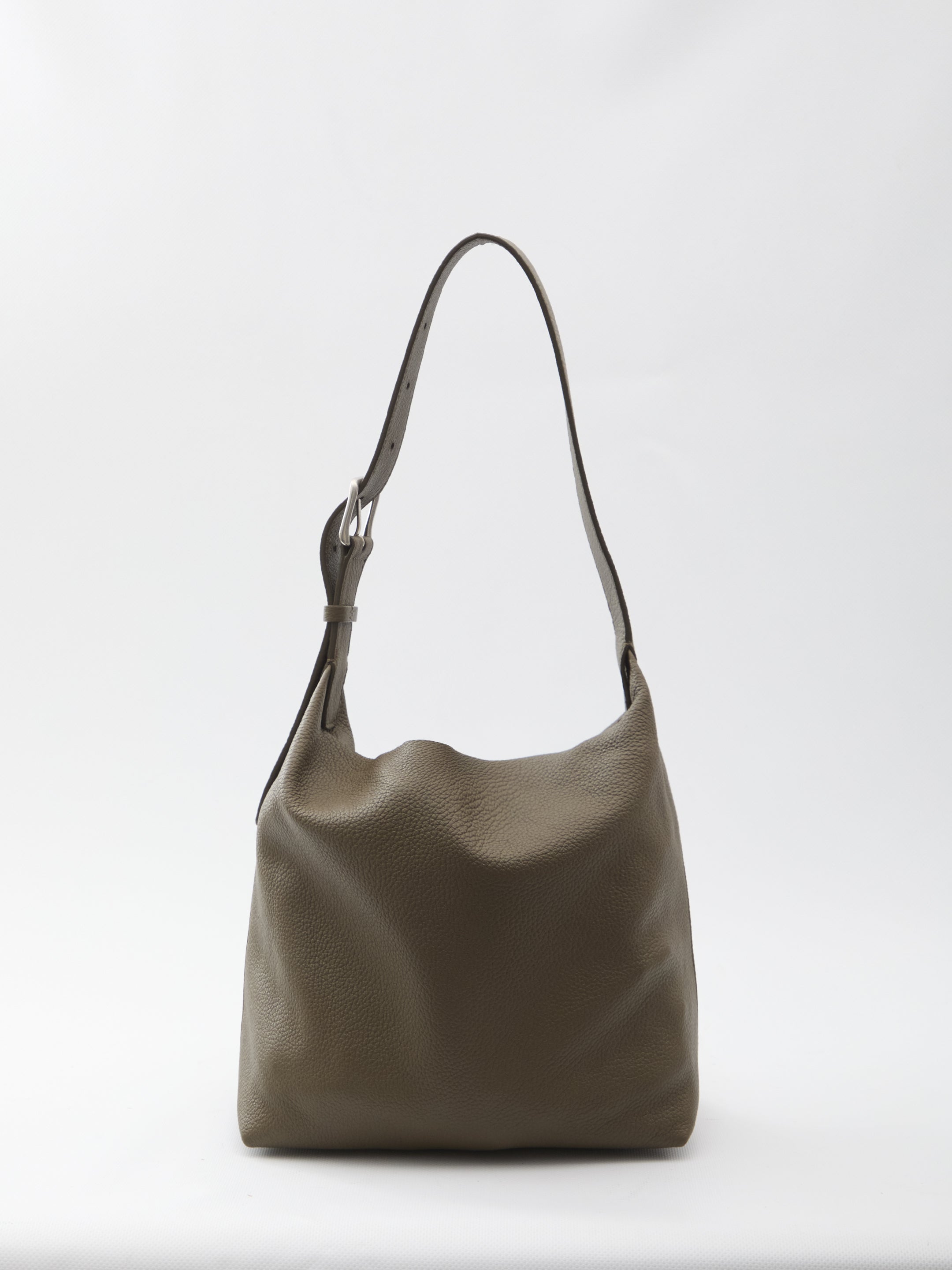 THE ROW OS isa bag in deerskin leather