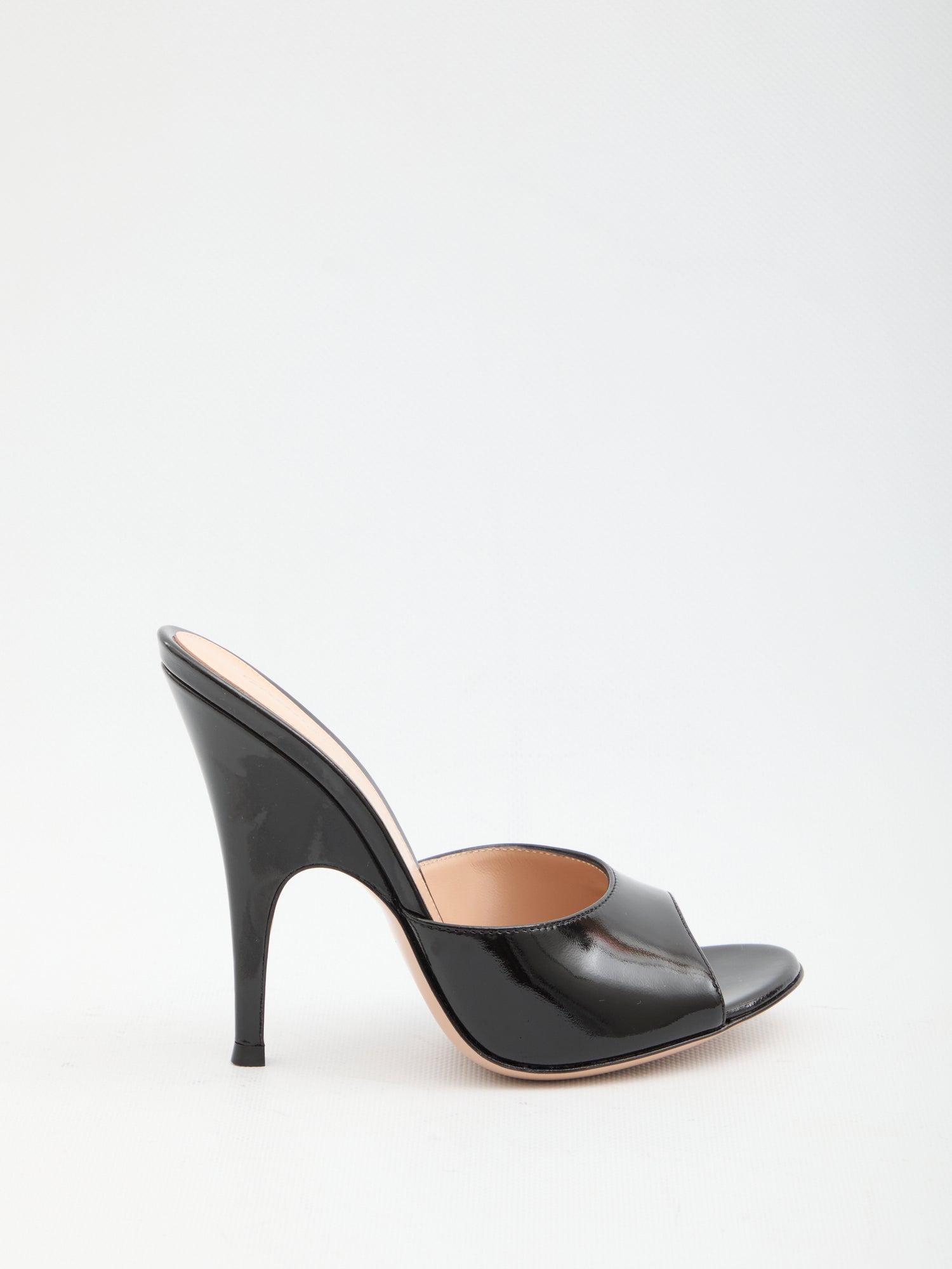 GIANVITO ROSSI 36 sofia mules 