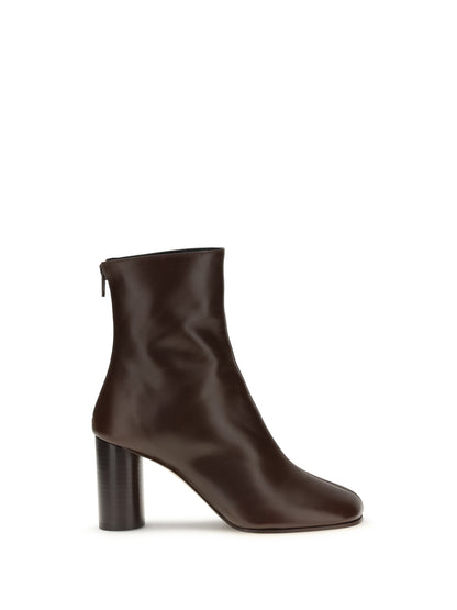 PHOEBE PHILO 41 tug ankle boots