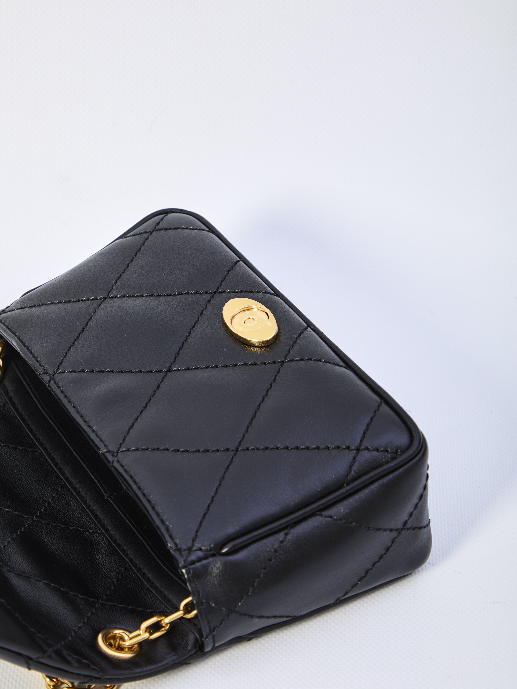 BURBERRY OS strand pochette