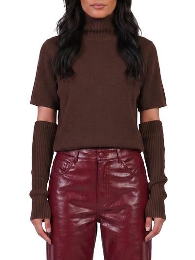 sleeve-top shirt