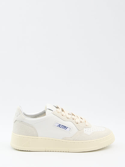 AUTRY 36 medalist low sneakers 