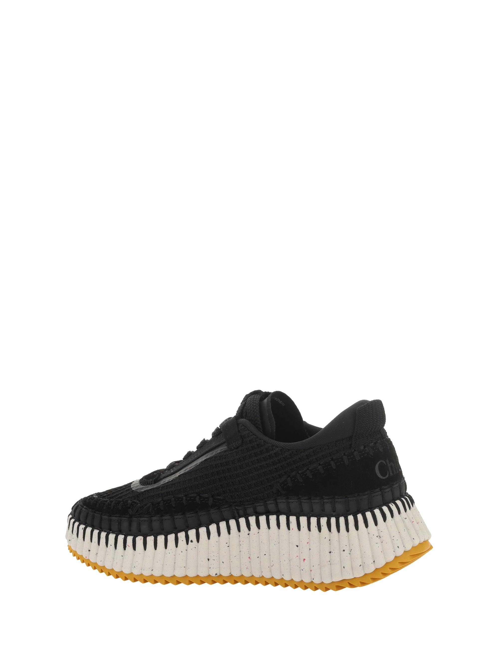 nama sneakers