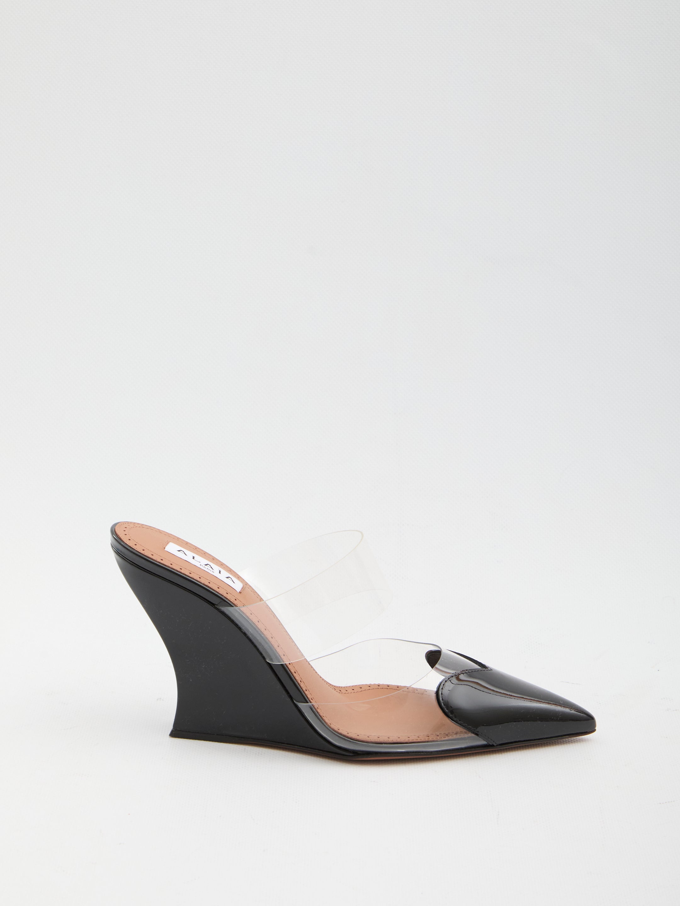 ALAIA 36 le coeur wedge mules
