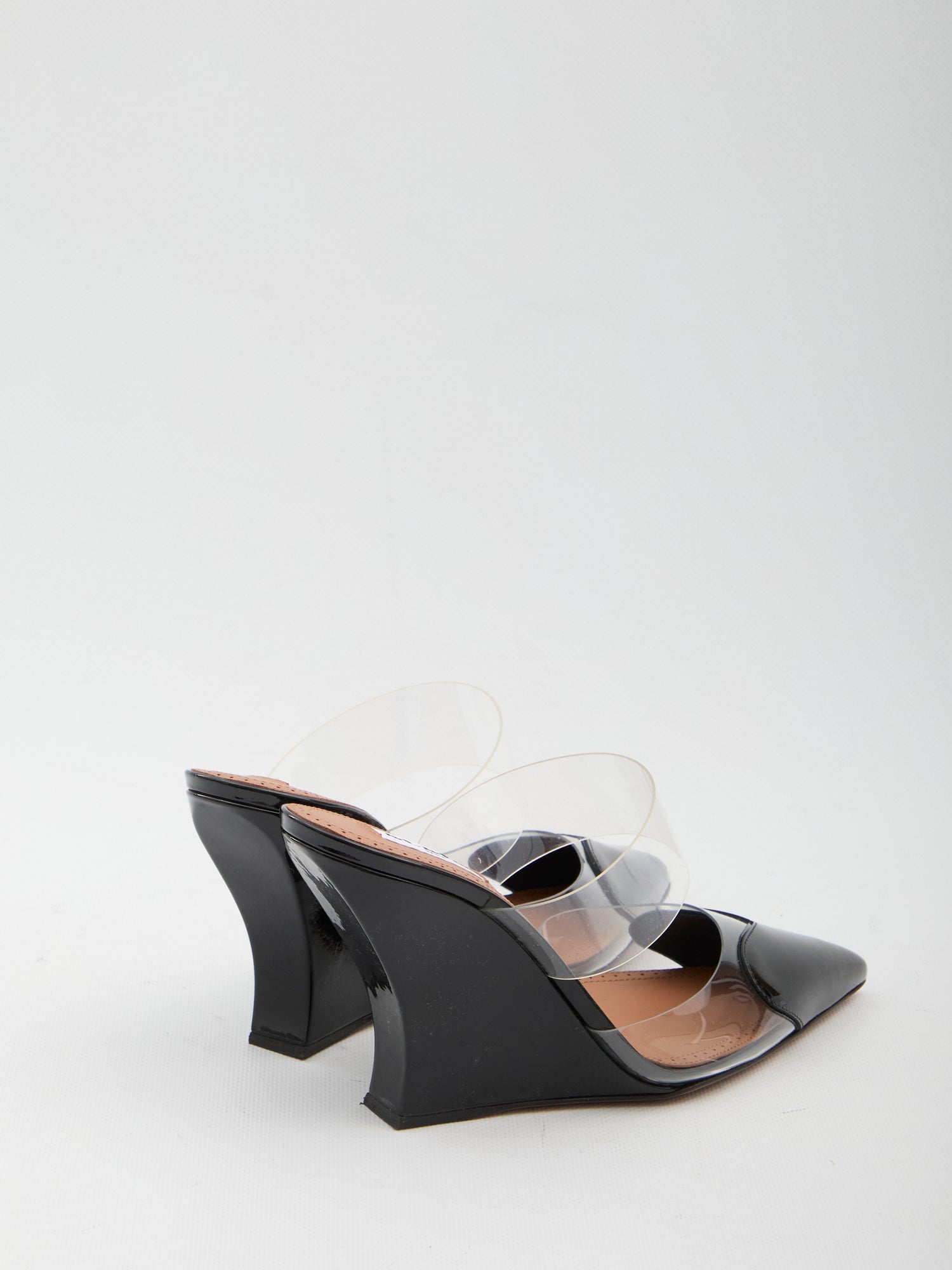 ALAIA 36 le coeur wedge mules