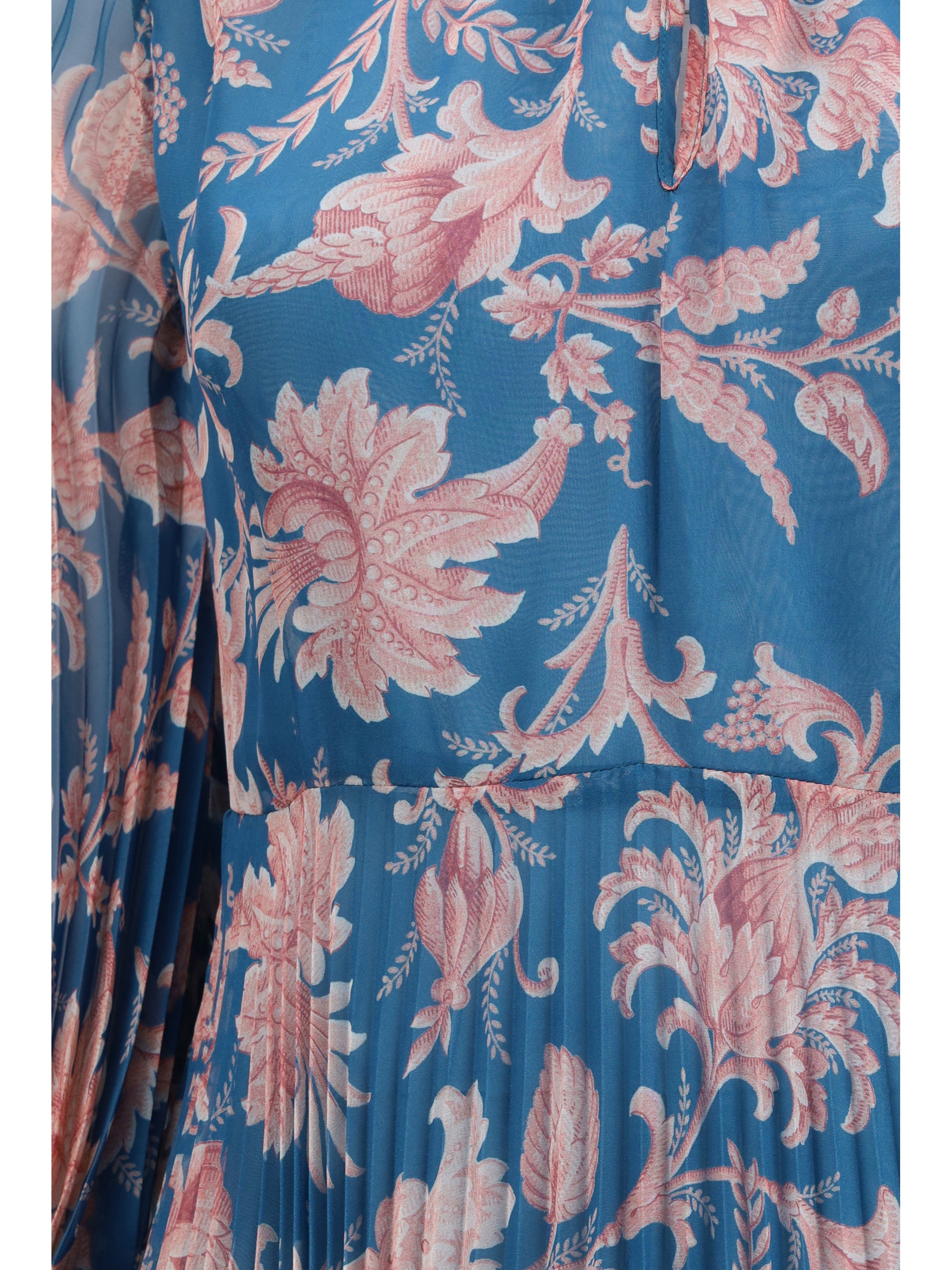 maxi pleated dress with flared sleeves