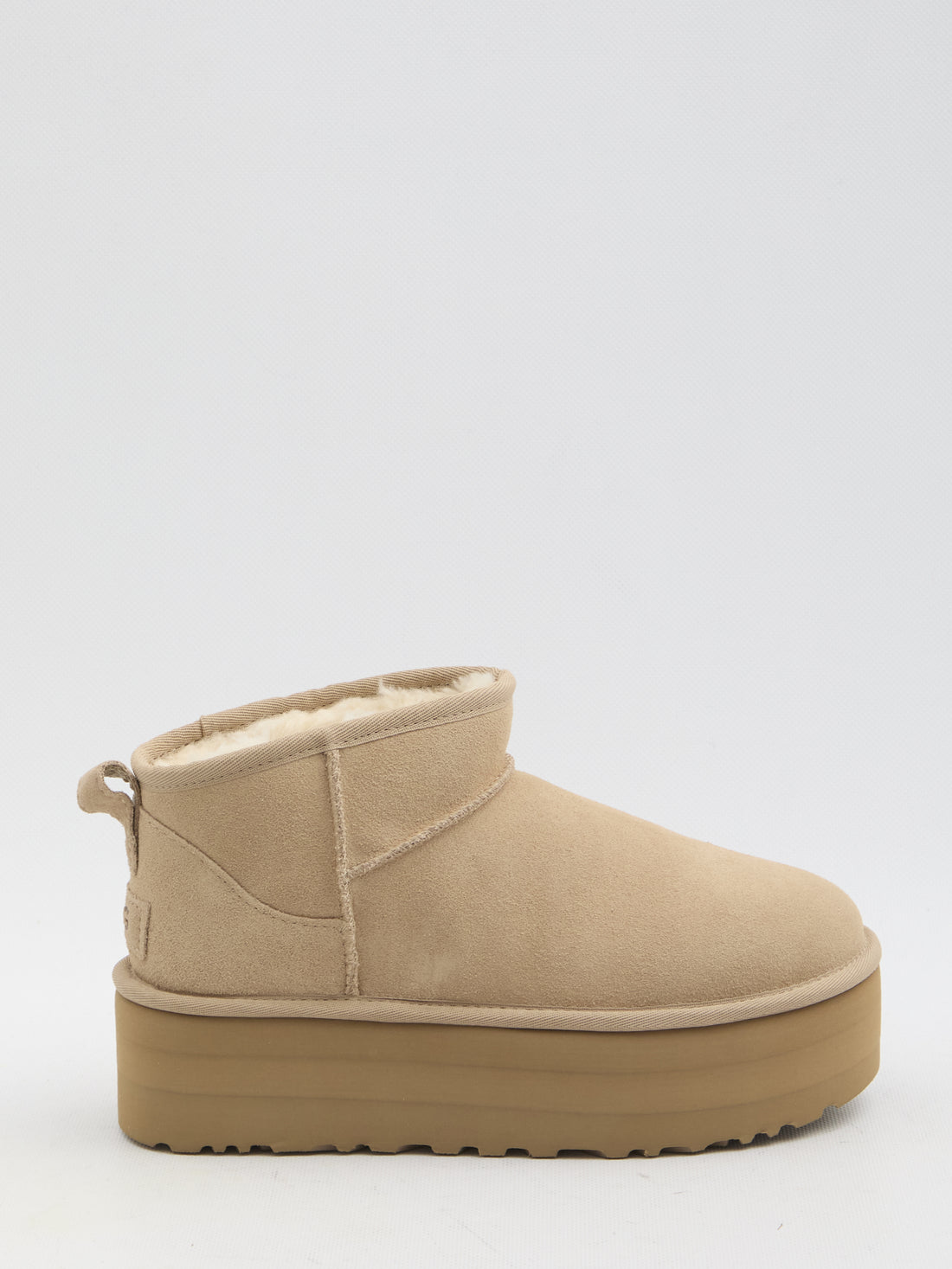 UGG 10 classic ultra mini platform boots