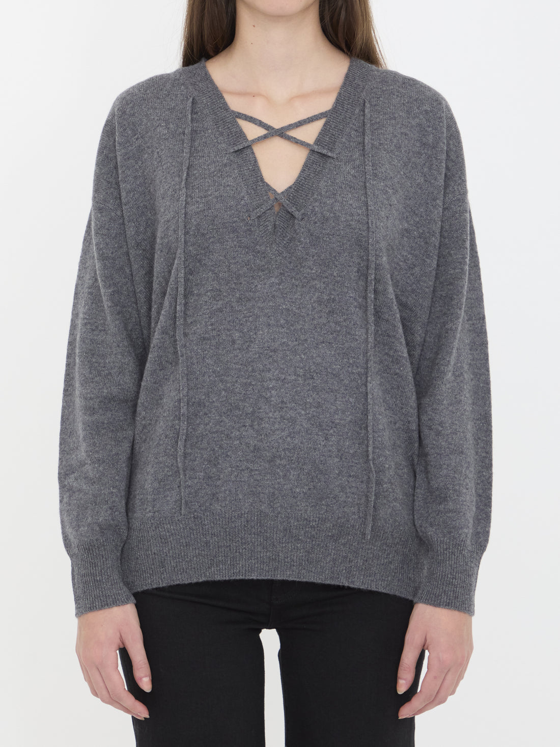 LISA YANG 01 erna sweater 