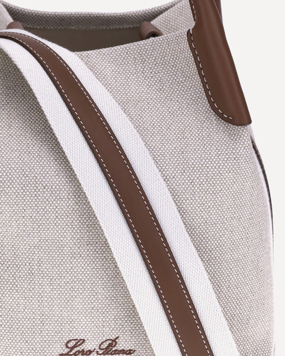 bale small bucket bag