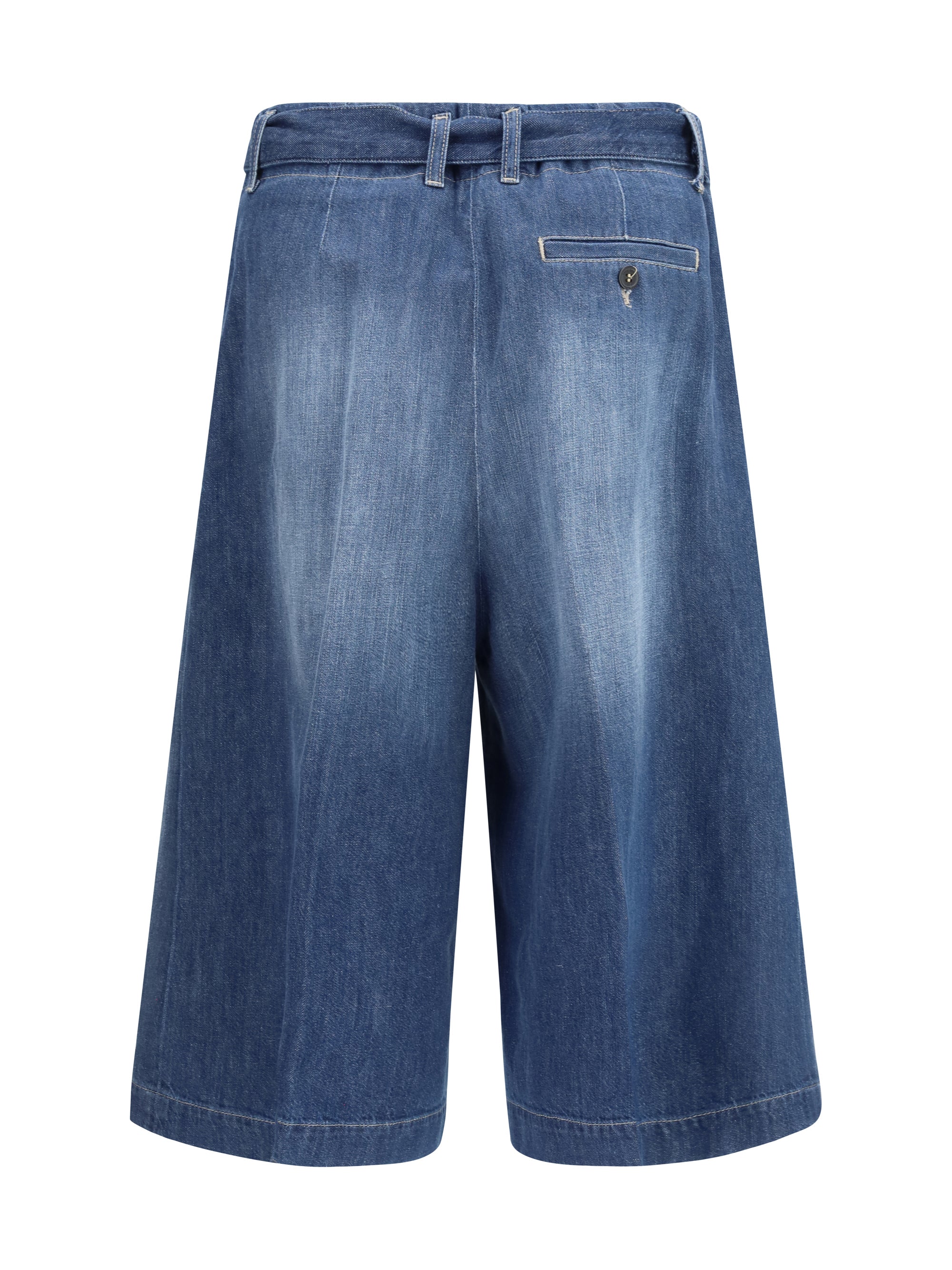 cotton shorts with a belt