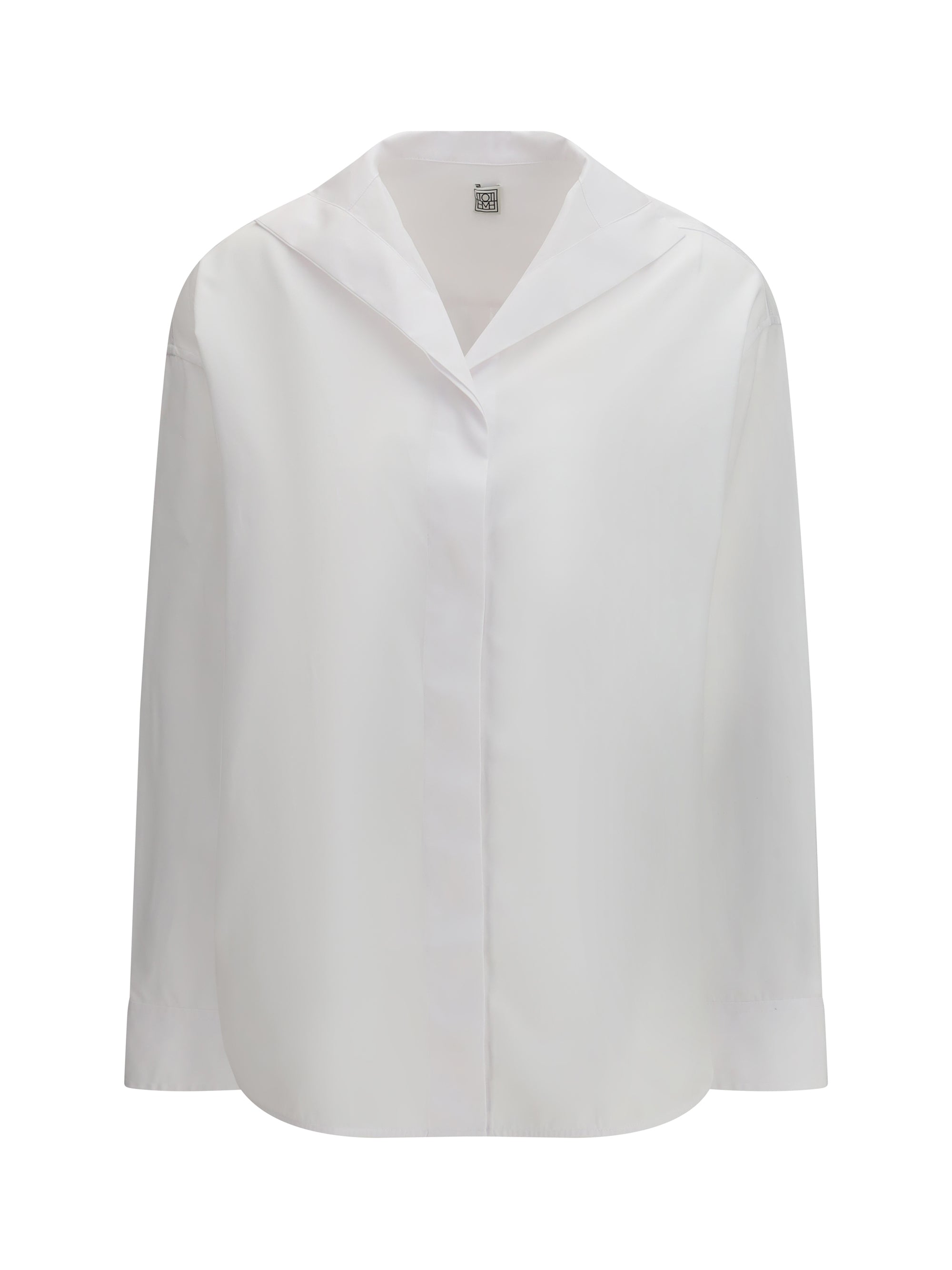 high-collar shirt