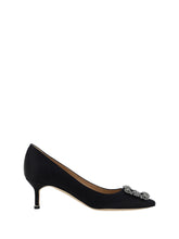 Manolo Blahnik Hangisi Pumps