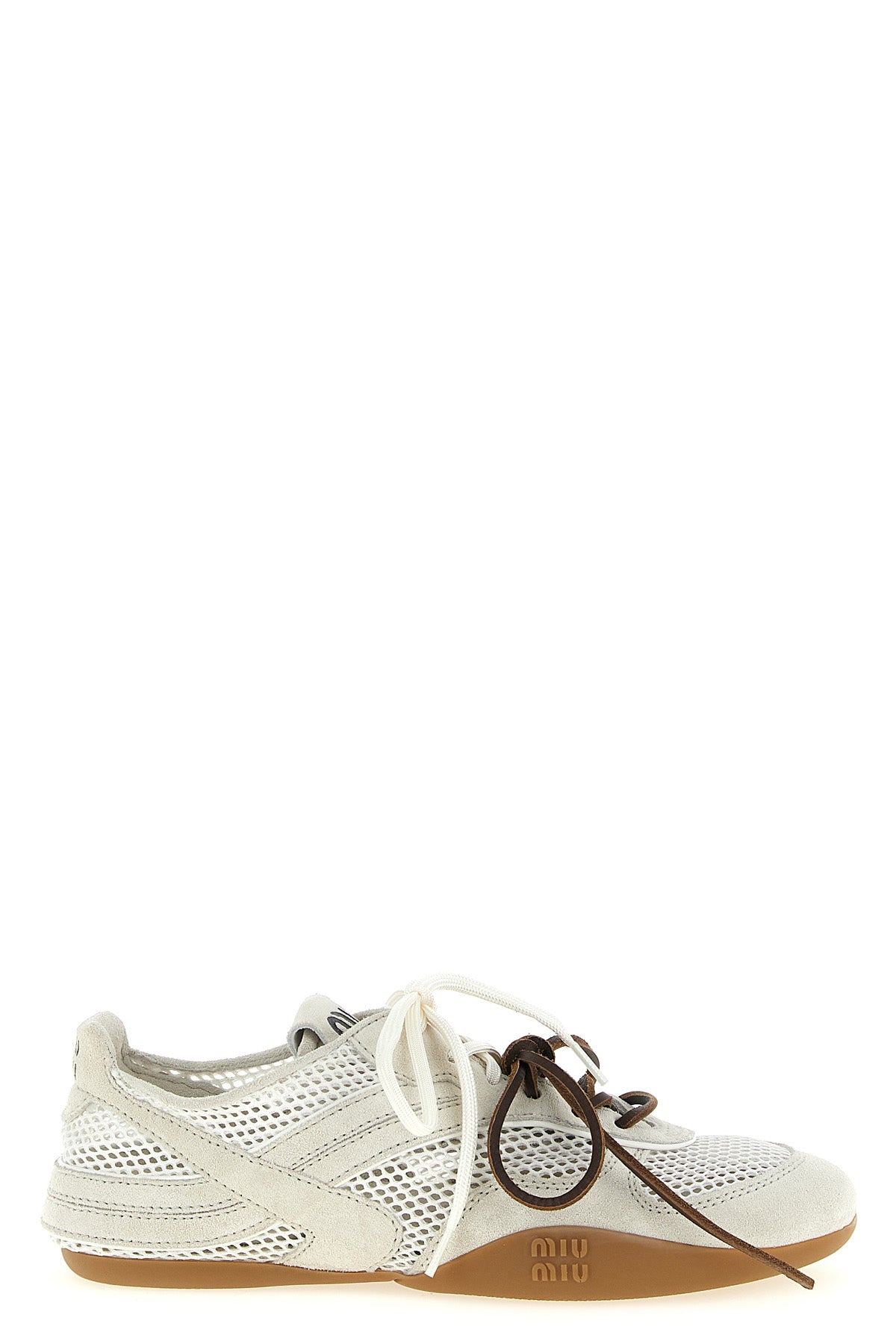 gymnasium suede and mesh sneakers