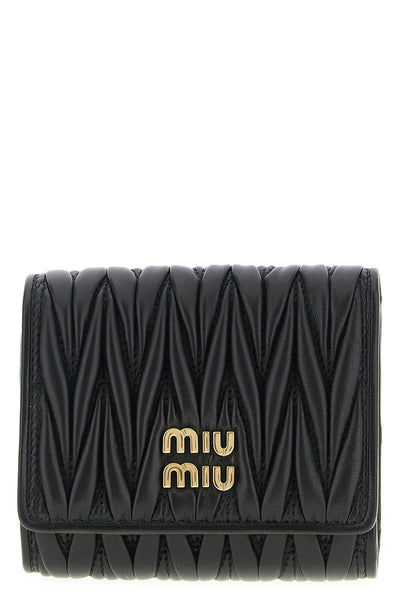 small wallet in matelassé nappa leather