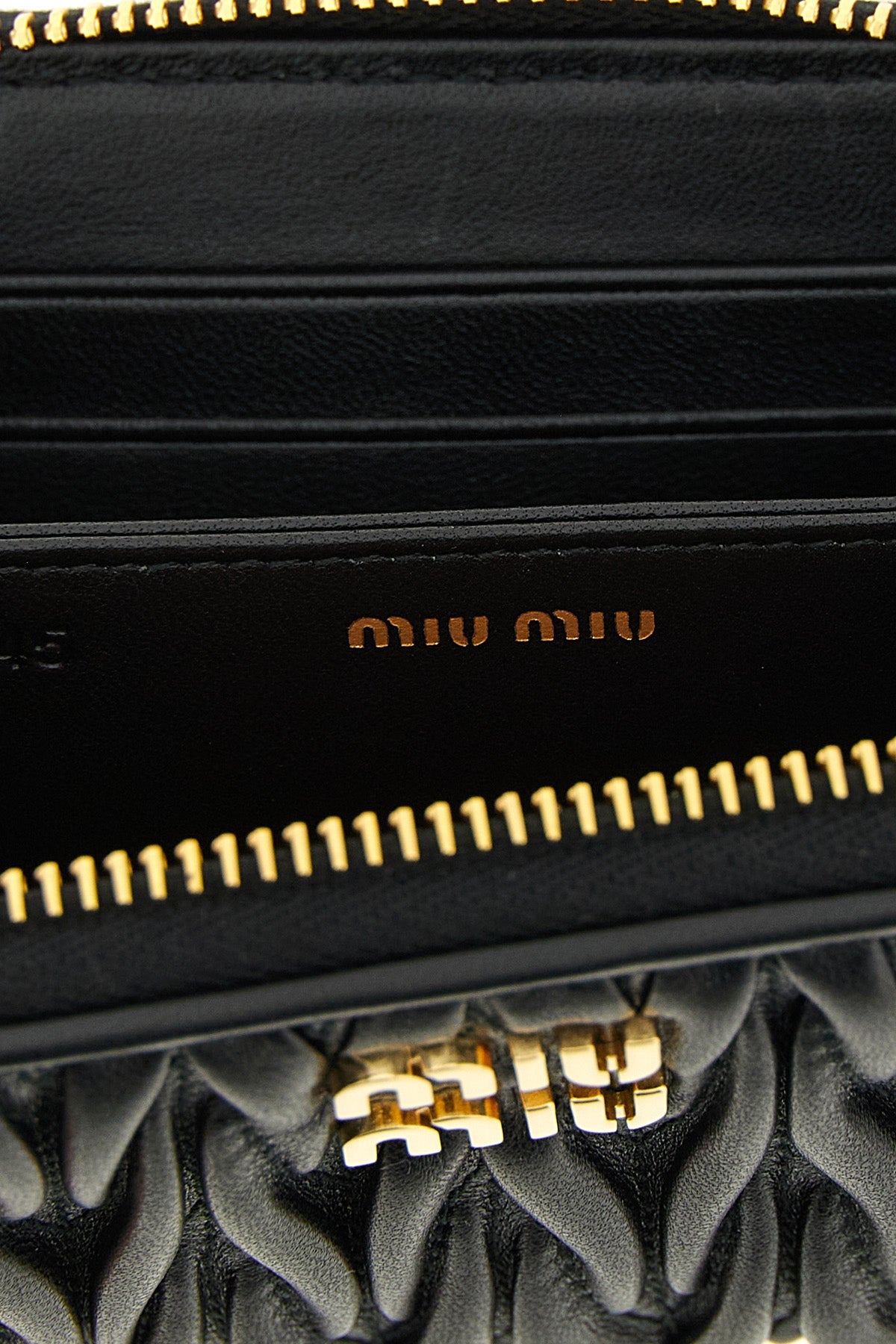 small wallet in matelassé nappa leather