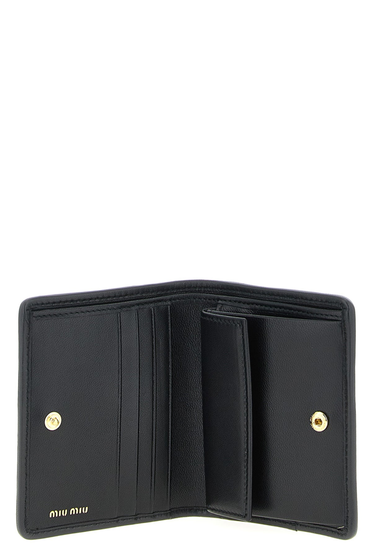 small wallet in matelassé nappa leather