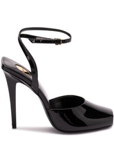 Saint Laurent La Scandale Sandals In Patent Leather