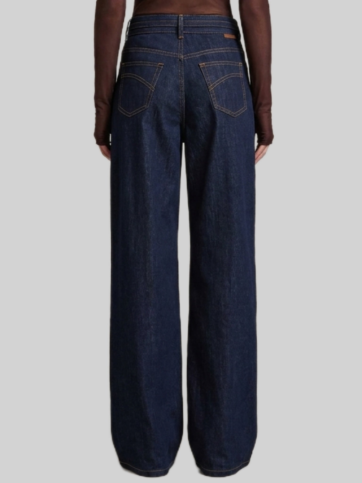flared jeans