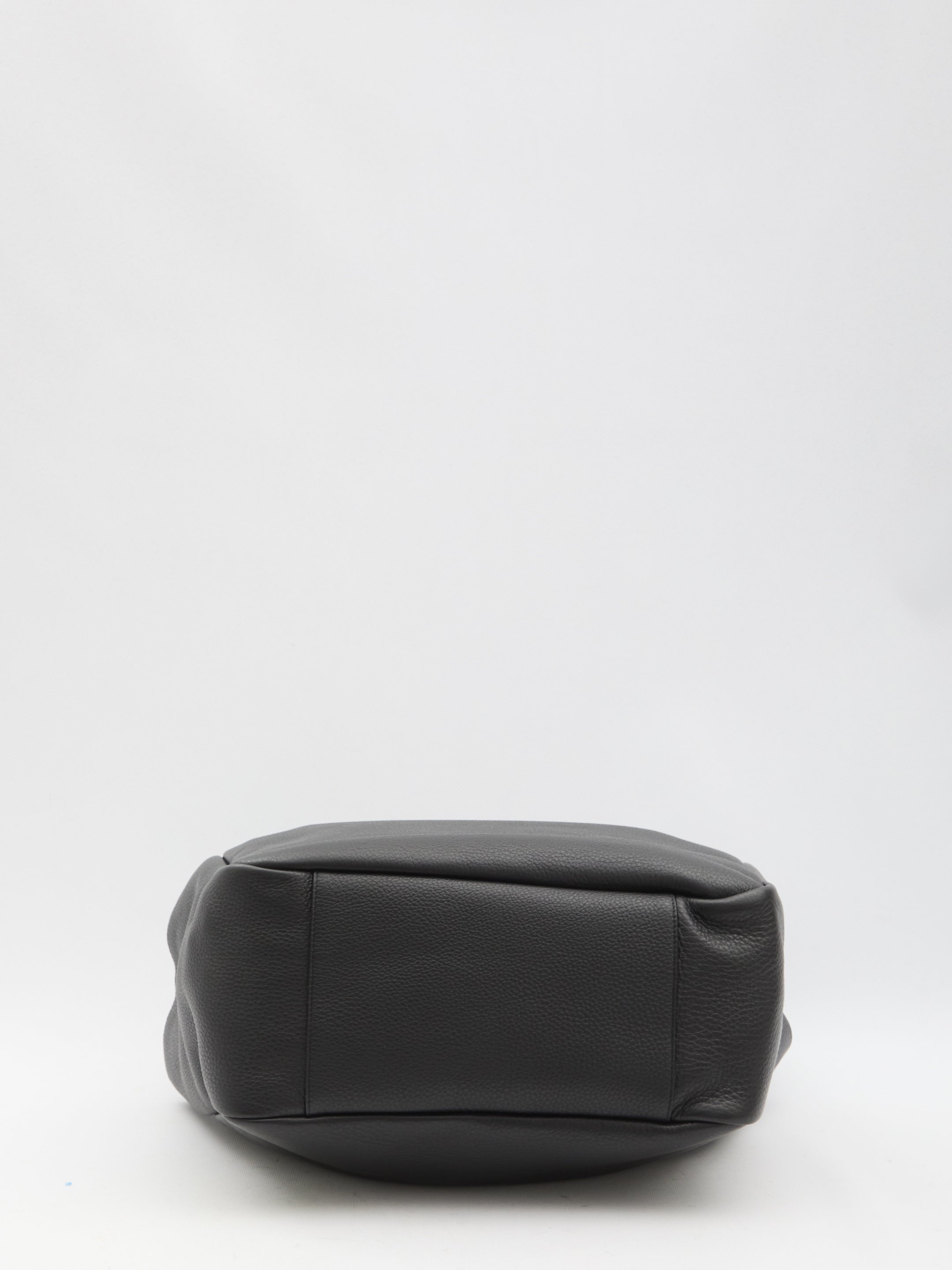 SAINT LAURENT OS le 5 à 7 bea bag medium