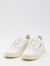 AUTRY 36 medalist low sneakers 